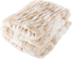 Oversized Ruched Faux Fur Blanket - 60x80-Inch Jacquard Faux Fur Queen-Size Throw for Sofas and Beds - Luxurious Bedding by Lavish Home (Cream)